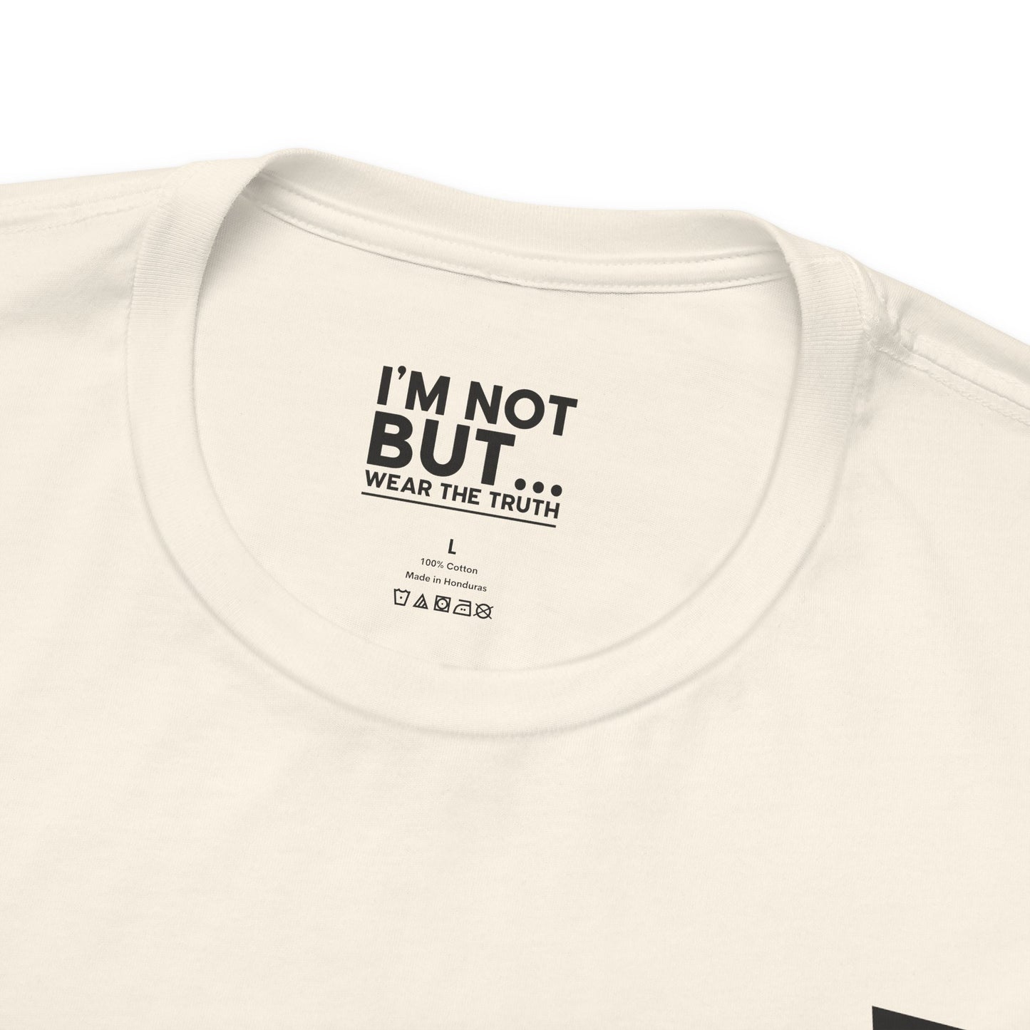 "I'm Not a Therapist, But a Bartender!" - T-shirt Unissexo Clássico