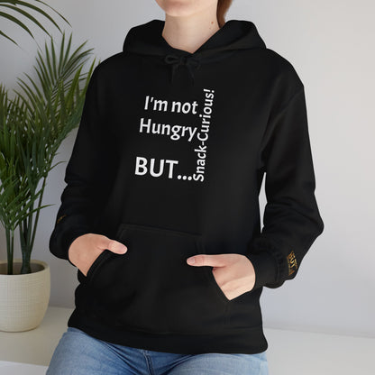 "I'm Not Hungry, But... Snack-Curious!"- Sweatshirt Unissexo Heavy Blend™ com Capuz