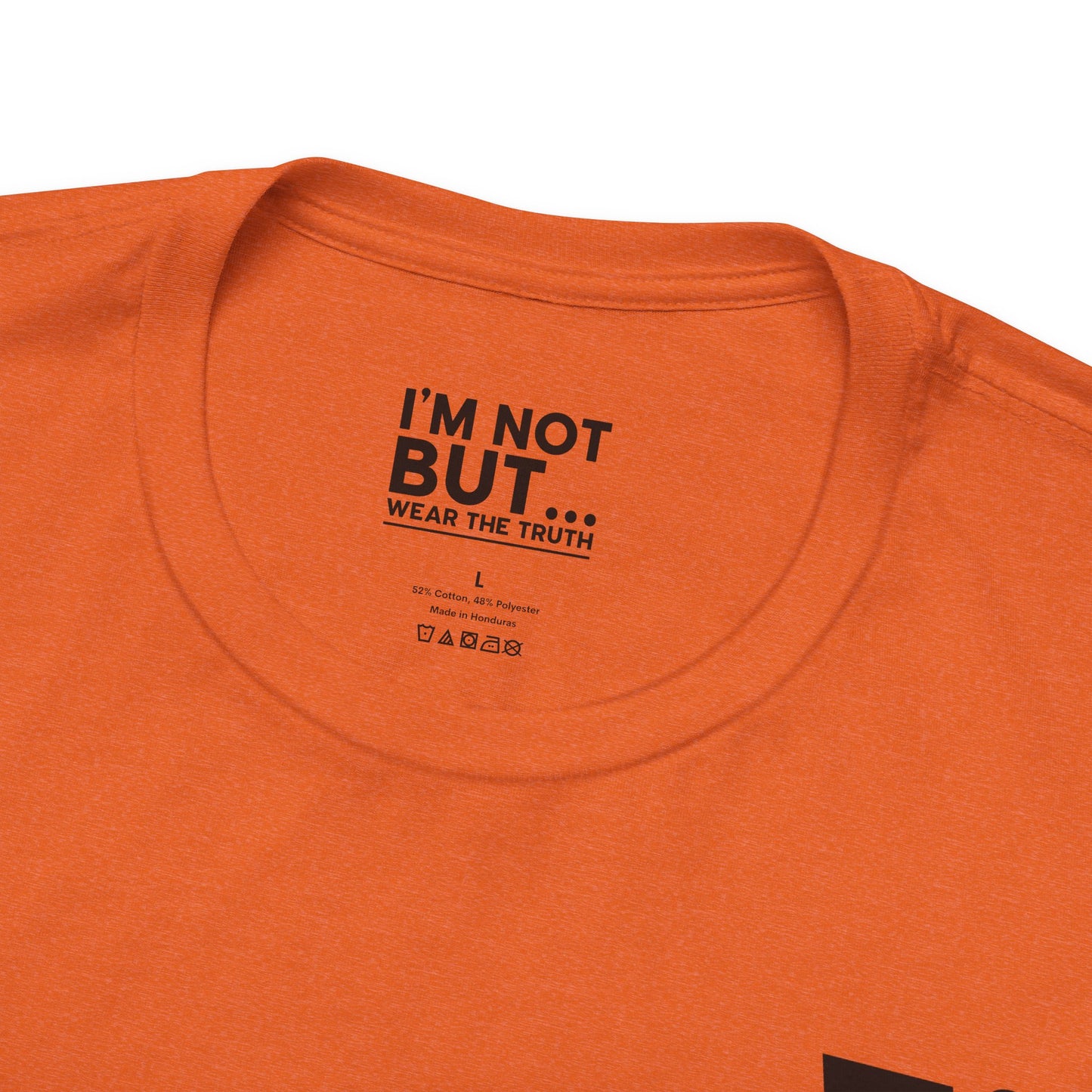 "I'm not hungry, but... Snack-Curious!" - T-shirt Unissexo Clássico