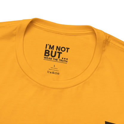 "I'm Not a Therapist, But a Bartender!" - T-shirt Unissexo Clássico