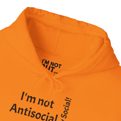 "I'm Not Antisocial, But... Selectively Social!" - Sweatshirt Unissexo Heavy Blend™ com Capuz