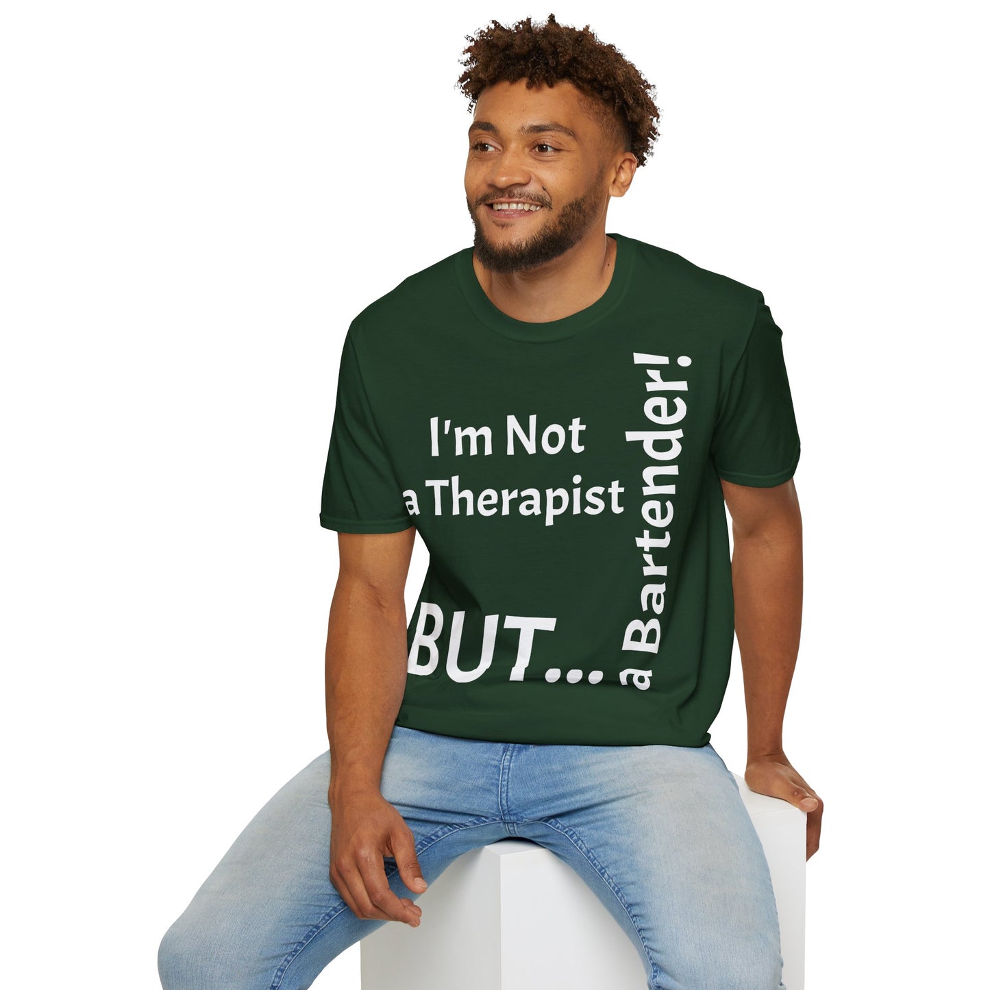 "I'm Not a Therapist, But a Bartender!" - T-Shirt Unissexo de Algodão Suave