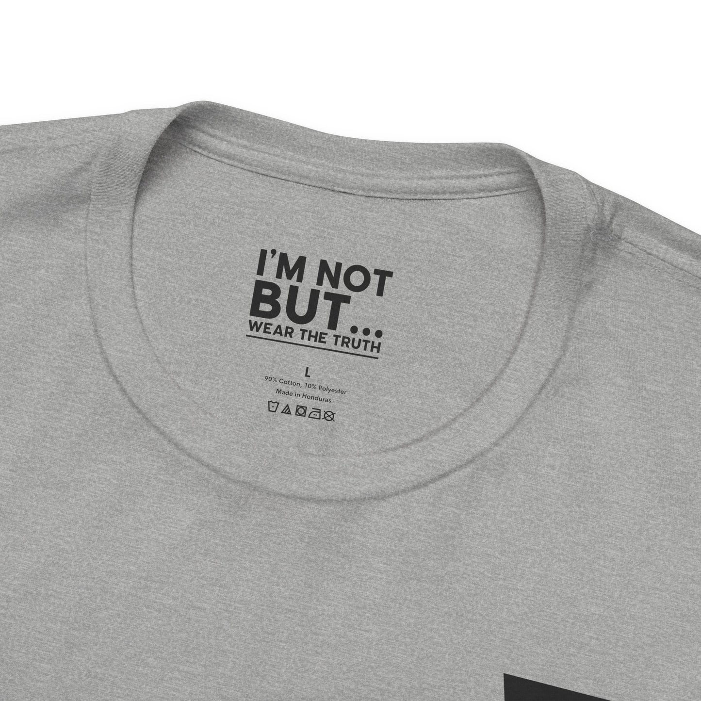 "I'm Not Single, But... Selective!" - T-shirt Unissexo Clássico