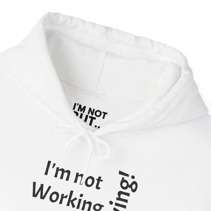 "I'm Not Working, But... Surviving!" - Sweatshirt Unissexo Heavy Blend™ com Capuz