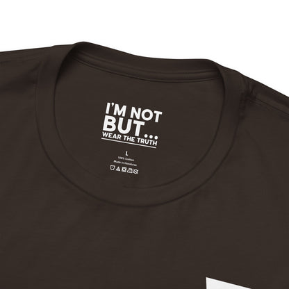 "I'm Not Working, But... Surviving!"  - T-shirt Unissexo Clássico