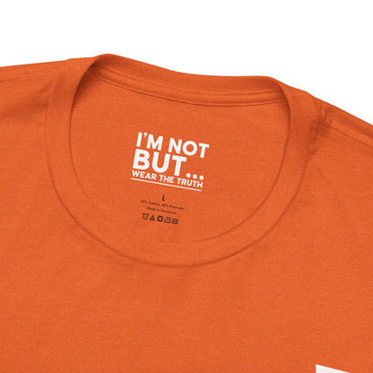 "I'm Not a Therapist, But a Bartender!" - T-shirt Unissexo Clássico